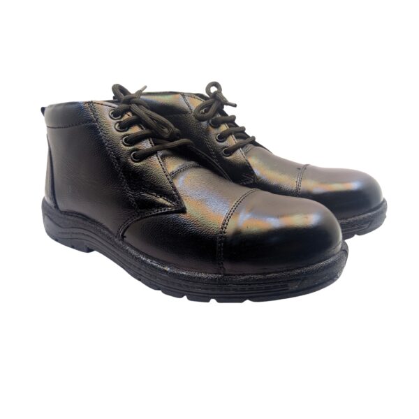 Art.no-OP-305 Genuine Leather PVC Sole Safety Shoe for Industrial/Construction Work - Image 3